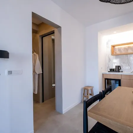 Casa Paradiso Private فيلة أويا